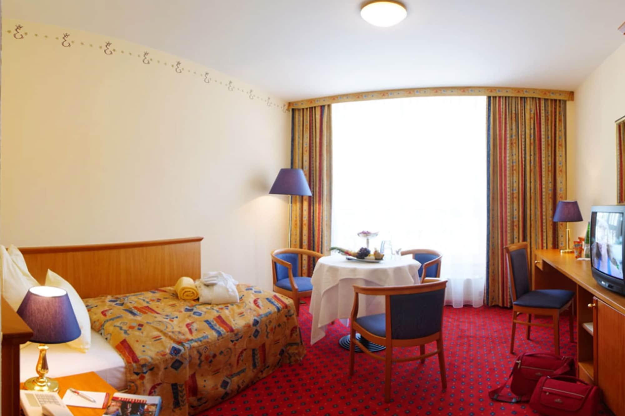 Thermal Resort Hotel Elisabethpark Bad Gastein Exterior foto